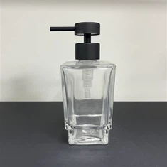 Dispenser sabun kaca bening dengan pompa